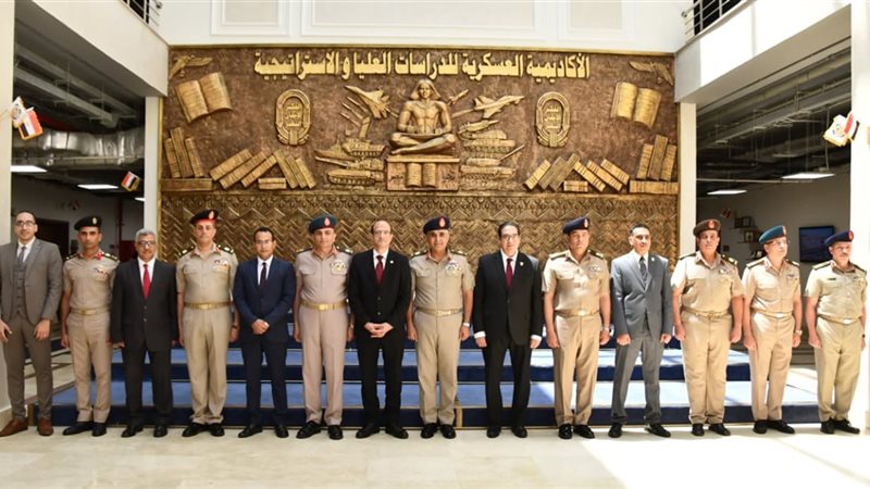 القوات المسلحة توقع