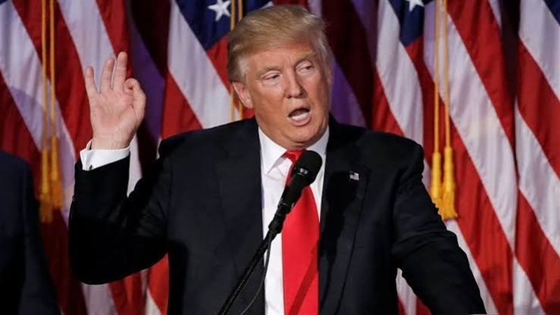 الرئيس الأمريكى دونالد