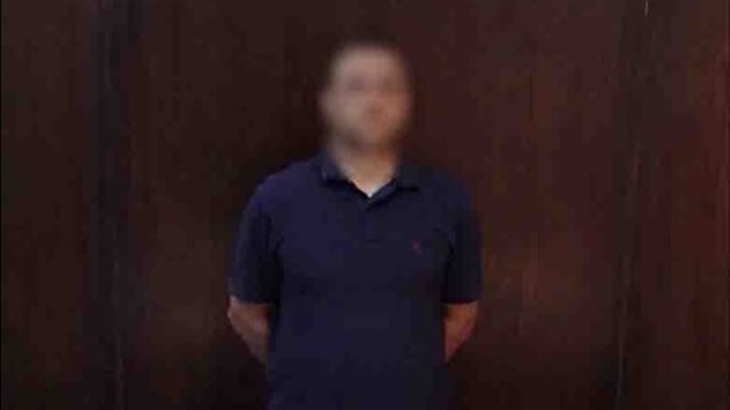 ضبط عامل حطم سيارة