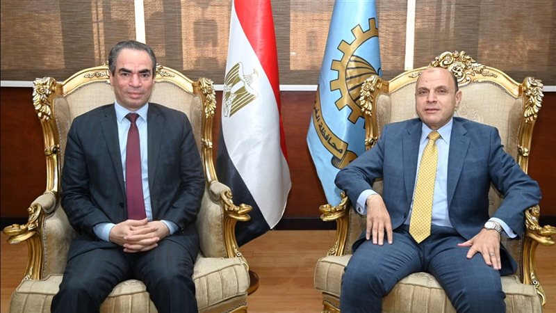 محافظ الغربية يستقبل