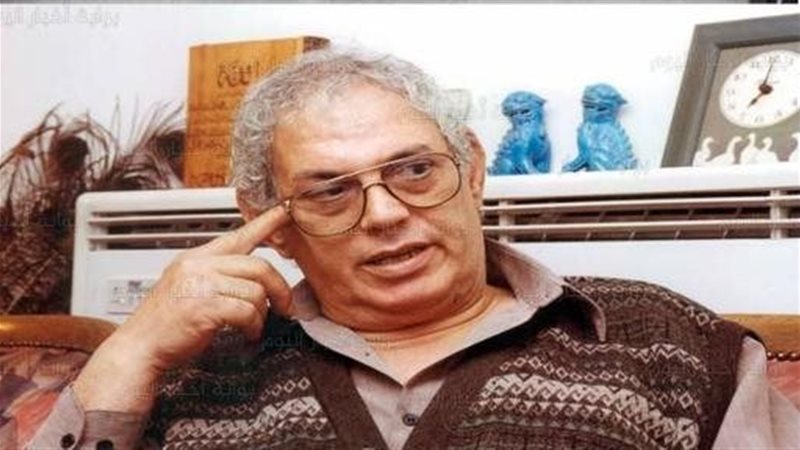 الشاعر الغنائى محمد