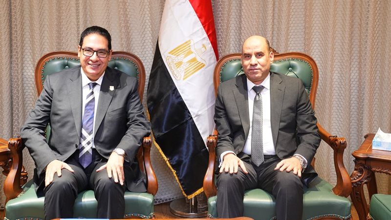 وزارة العمل 
