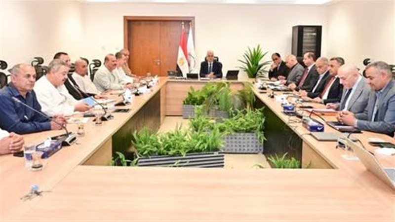 وزير الري