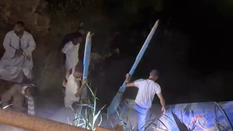 لحظة البحث عن فتاة