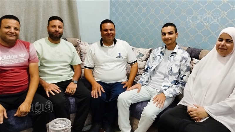 ڤيتو داخل منزل أسرة