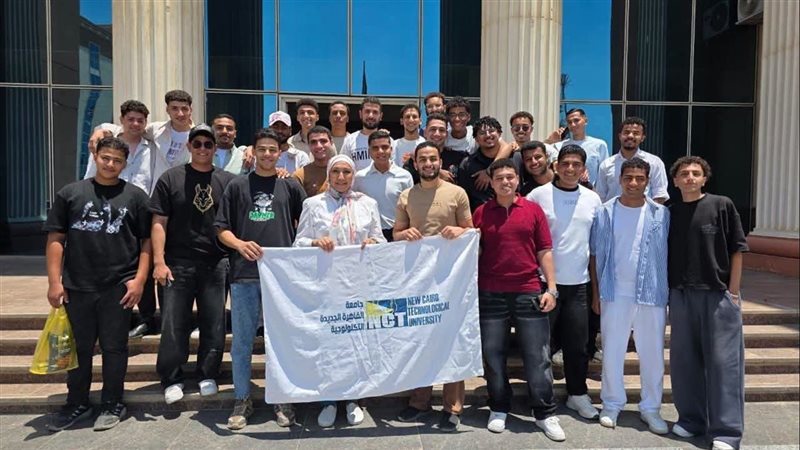 طلاب جامعة القاهرة