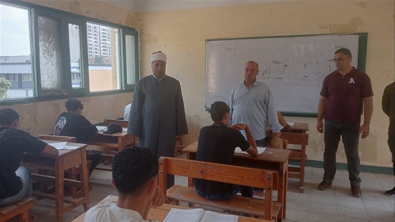 مدير المنطقة الأزهرية