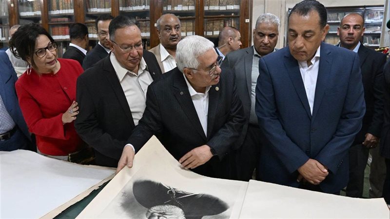 رئيس الوزراء يتفقد