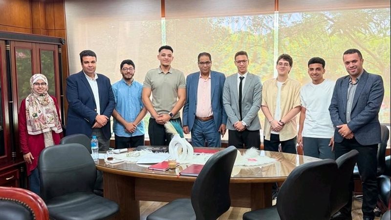 طلاب جامعة العاصمة