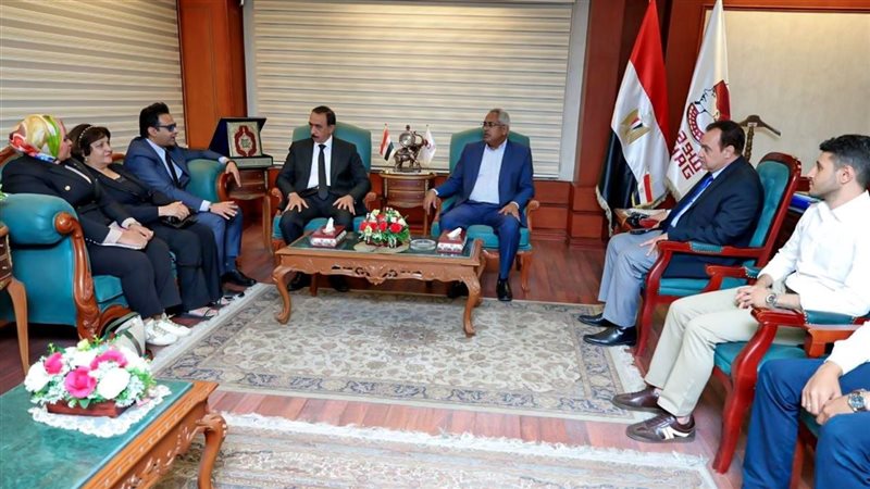 جانب من الزيارة