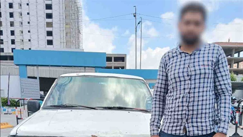 ضبط قائدى سيارتين