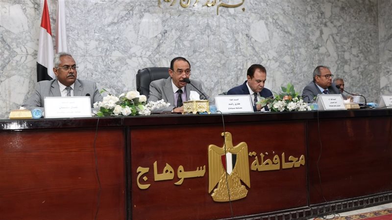 جانب من اجتماع القيادات