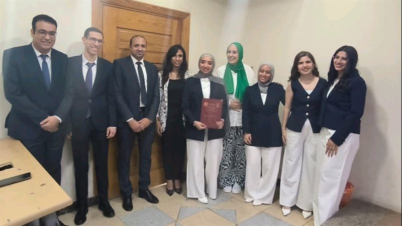 طلاب جامعة العاصمة