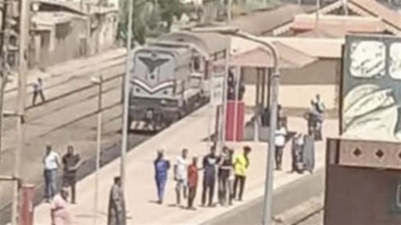 مصرع سيده تحت قطار