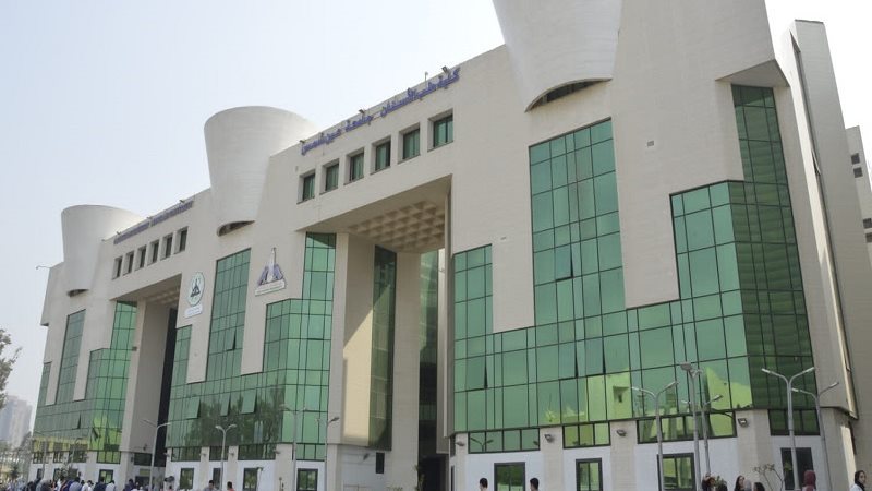 طب عين شمس 
