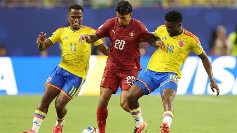 البرتغال وكولومبيا،