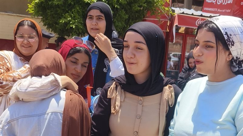 غصب طلاب الثانوية