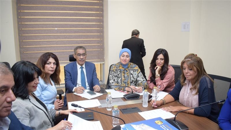 لجنة الثقافة والإعلام