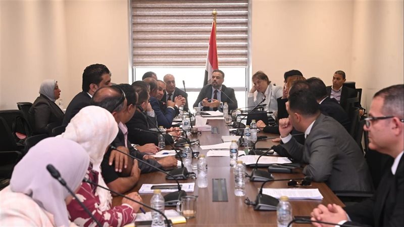 اجتماع لجنة الشباب