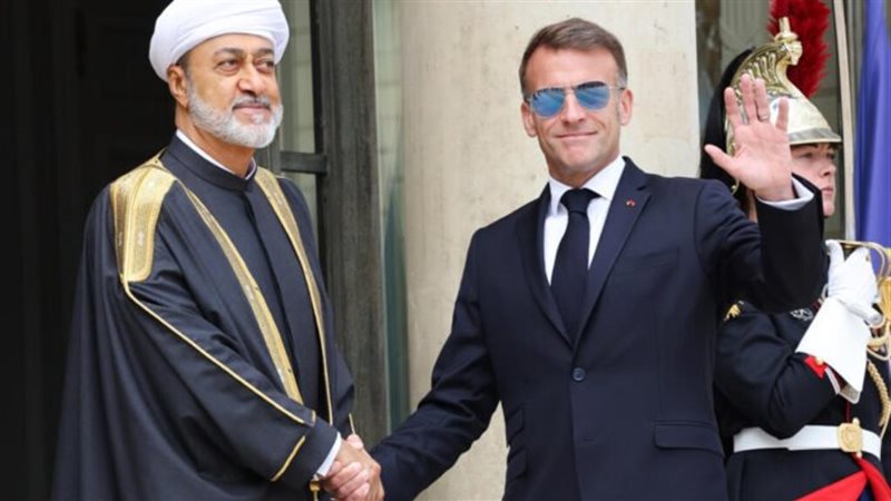 الرئيس الفرنسي وسلطان