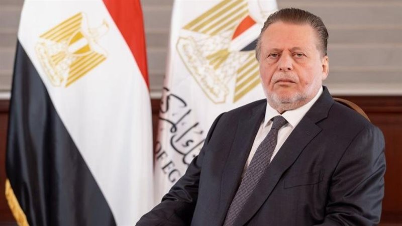 رئيس البنك المركزي،