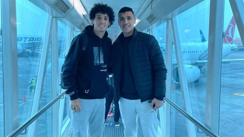 ثنائي الاهلي يتوجه
