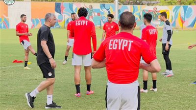 طريقة تنزيل القنوات المفتوحة الناقلة لمباراة مصر وغينيا بيساو في كأس الأمم الأفريقية
