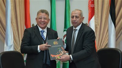 الأكاديمية العربية وهيئة الاعتماد والرقابة الصحية توقعان بروتوكول تعاون مشترك