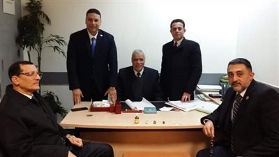 ضبط 207 آلاف دولار بحوزة راكب بمطار القاهرة