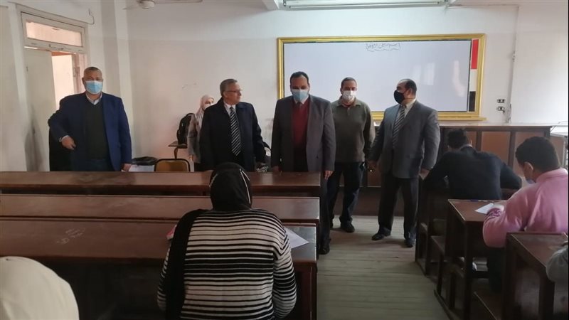 جامعة بنها 