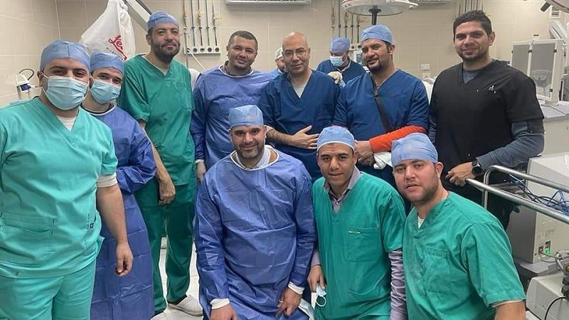 الفريق الطبي بمستشفى