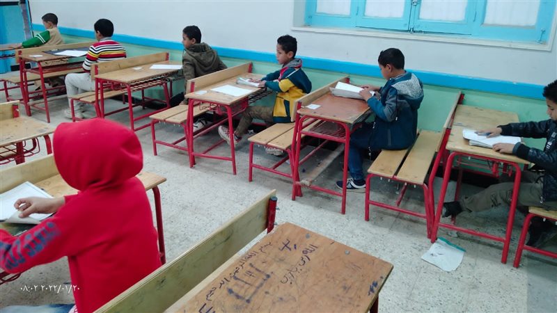 طلاب الصف الرابع