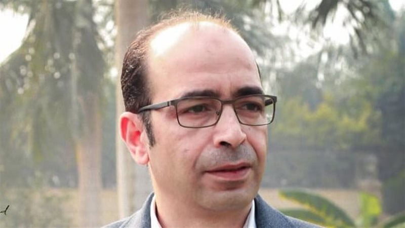  عمرو دنقل 