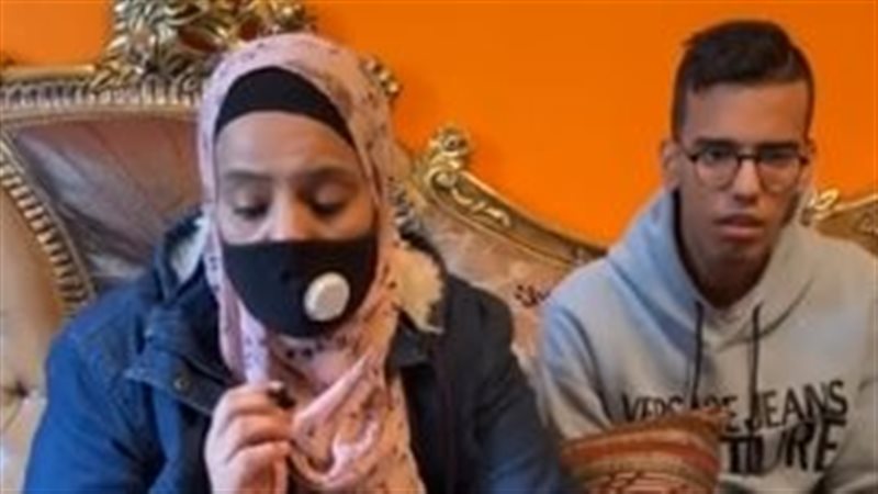 محمود ووالدته