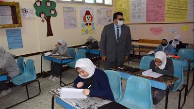 وكيل تعليم جنوب سيناء يتابع امتحانات الشهادة الإعدادية 