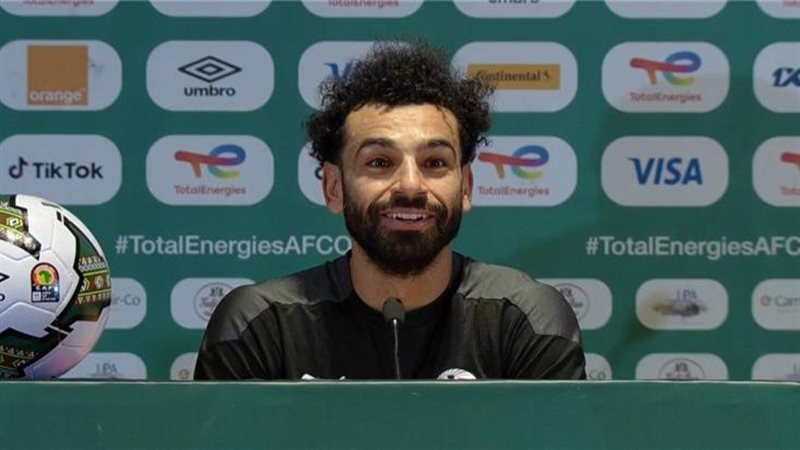 محمد صلاح كابتن منتخب