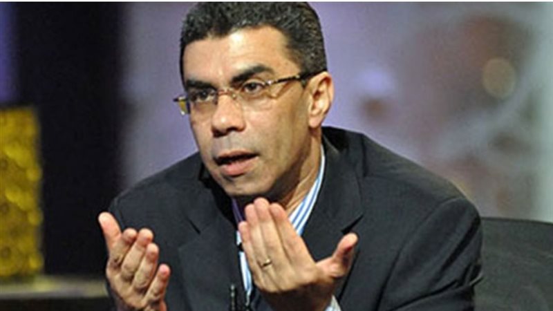 الكاتب الصحفي ياسر