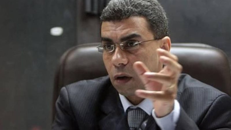 الكاتب الصحفي ياسر