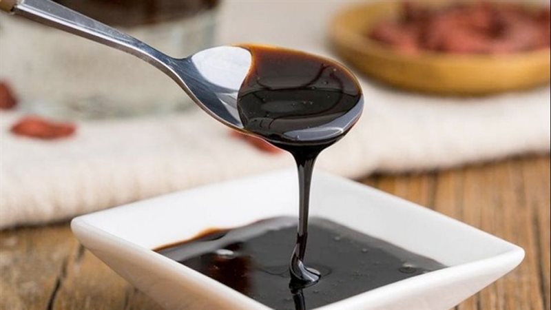 صناعة العسل الأسود