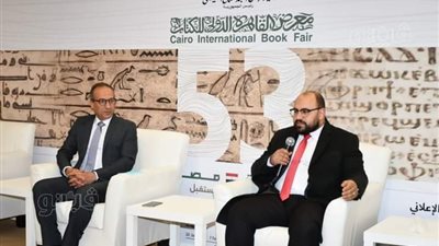 الأوقاف والثقافة يحتفلان بمئوية إصدارات رؤية لـ تحصين الشباب