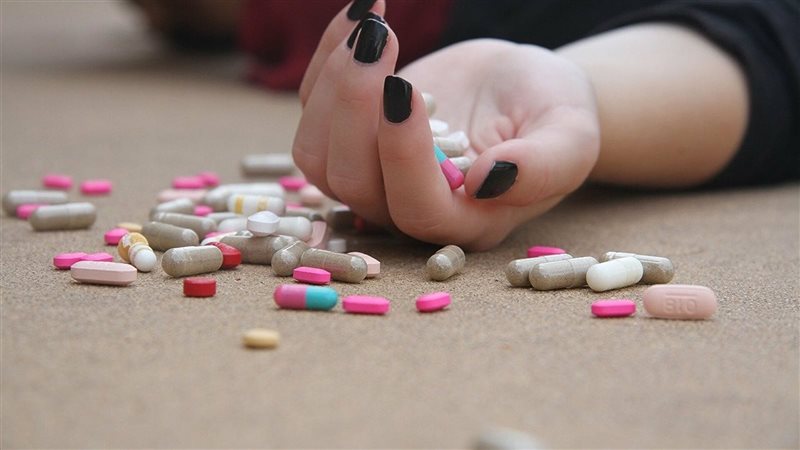 نتحارفتاة بعد تعرضها