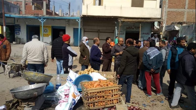 إزالة الإشغالات بطريق
