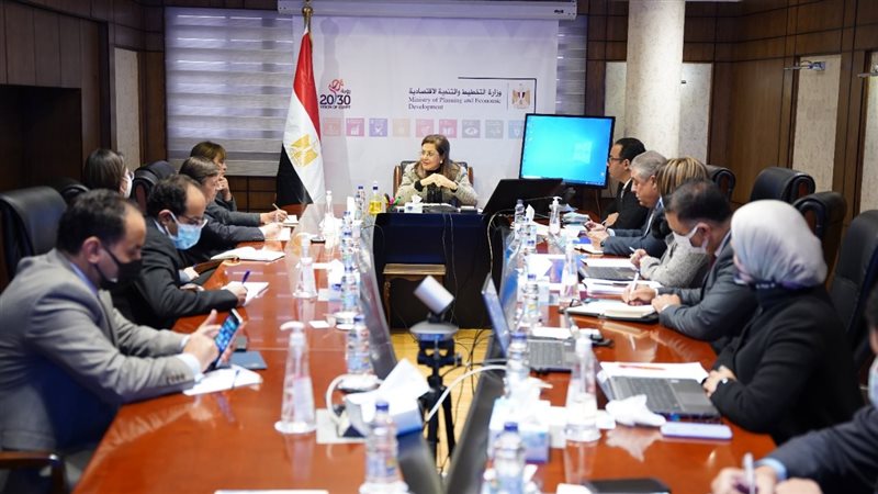 اجتماع الدكتورة هالة
