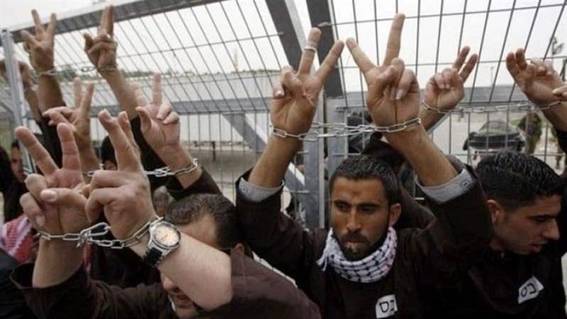فلسطينيون في سجون