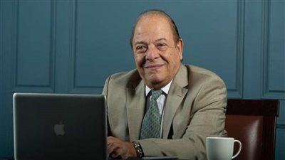 سمير عارف: 