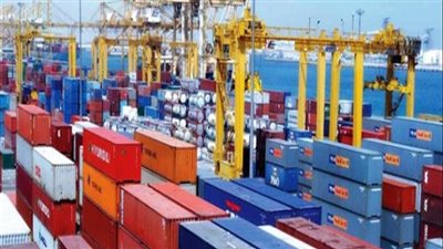 لماذا تزايدت الصادرات المصرية بشكل غير مسبوق؟