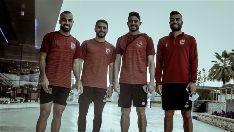 لاعبو الأهلي