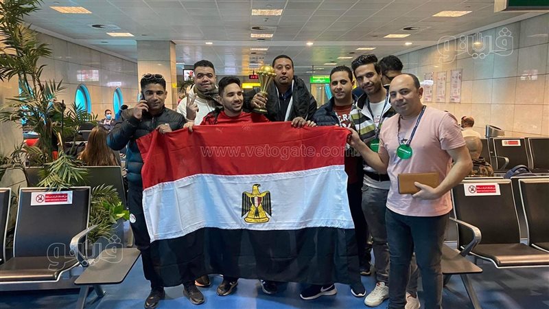 جمهور مصر بمطار القاهرة