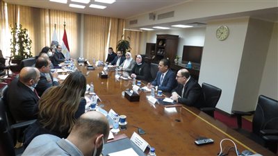 تطبيق مبادرة السداد النقدى لمشحونات الصادرات بنسبة خصم ٨٪ 