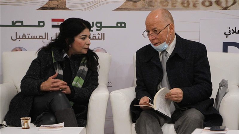 مناقشة كتاب ليل الخلافة